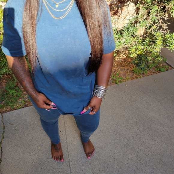 Blue Short Sleeve Acid Wash $et - Picture 3 of 4